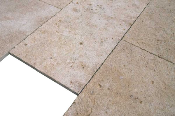 Coteaux Vieux Satin Brushed Be20 16x32 Natural French Stone Limestone Field Tile 003