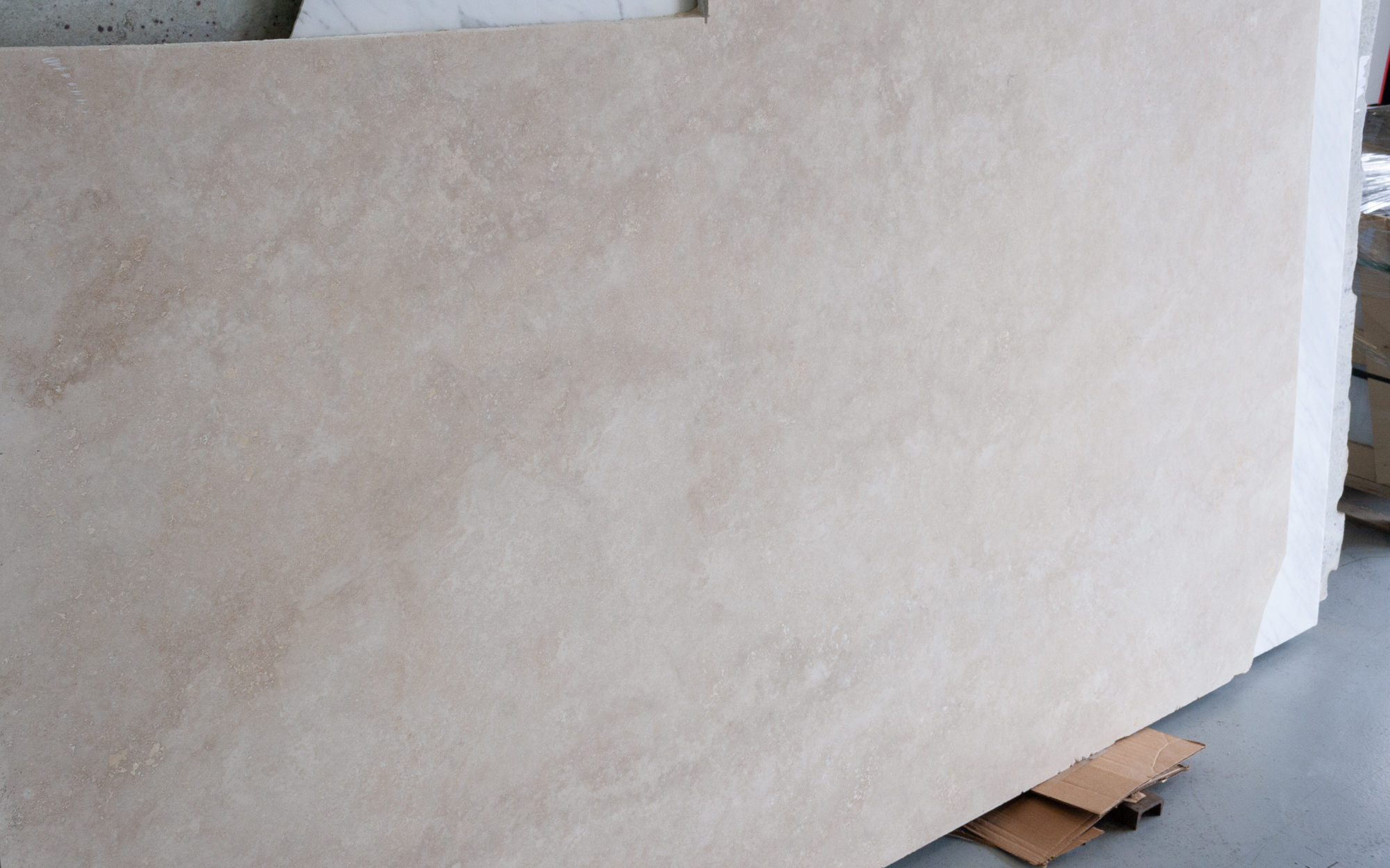 Travertine Light Slabs - Image 4