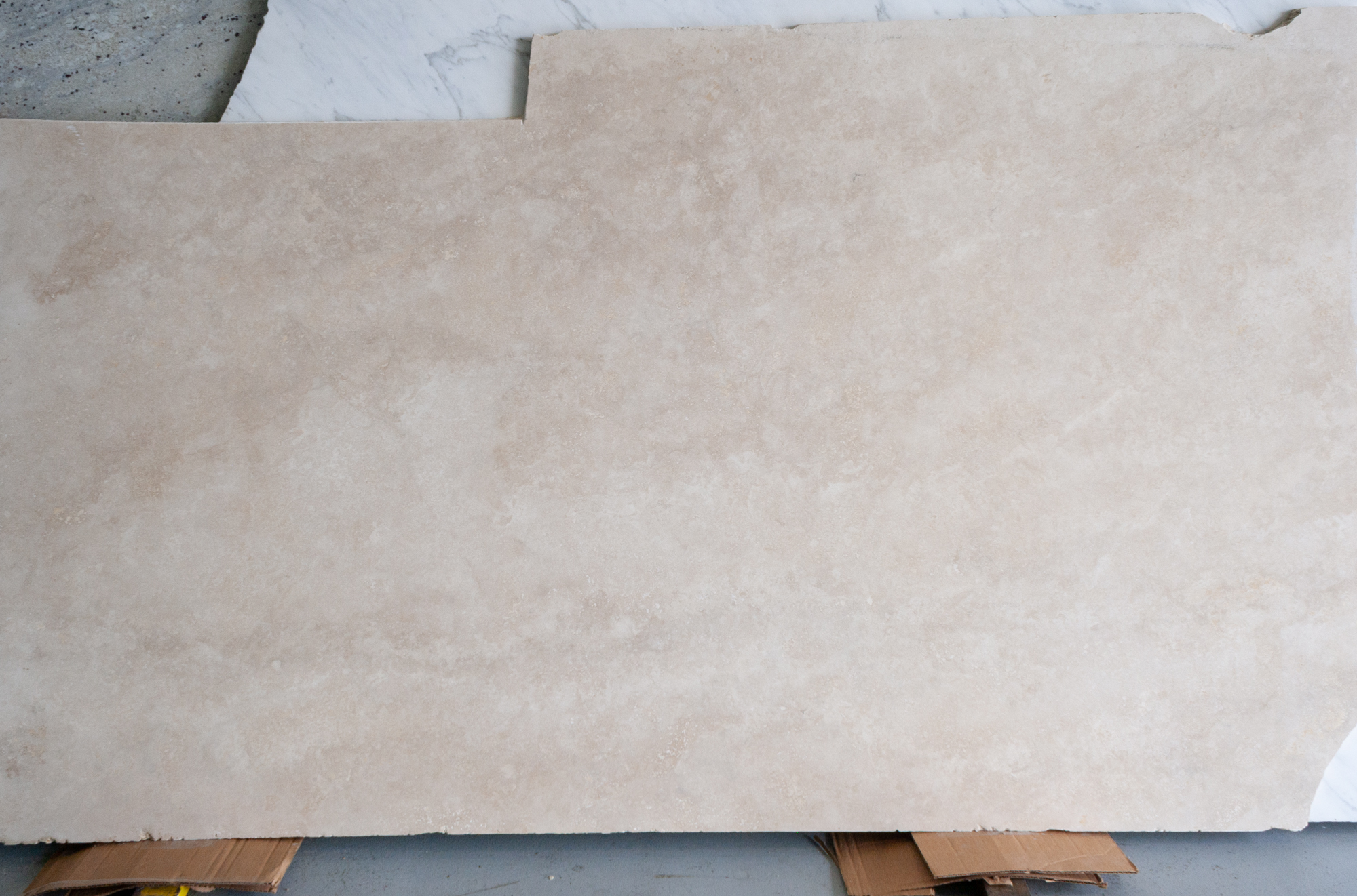 Travertine Light Slabs - Image 5