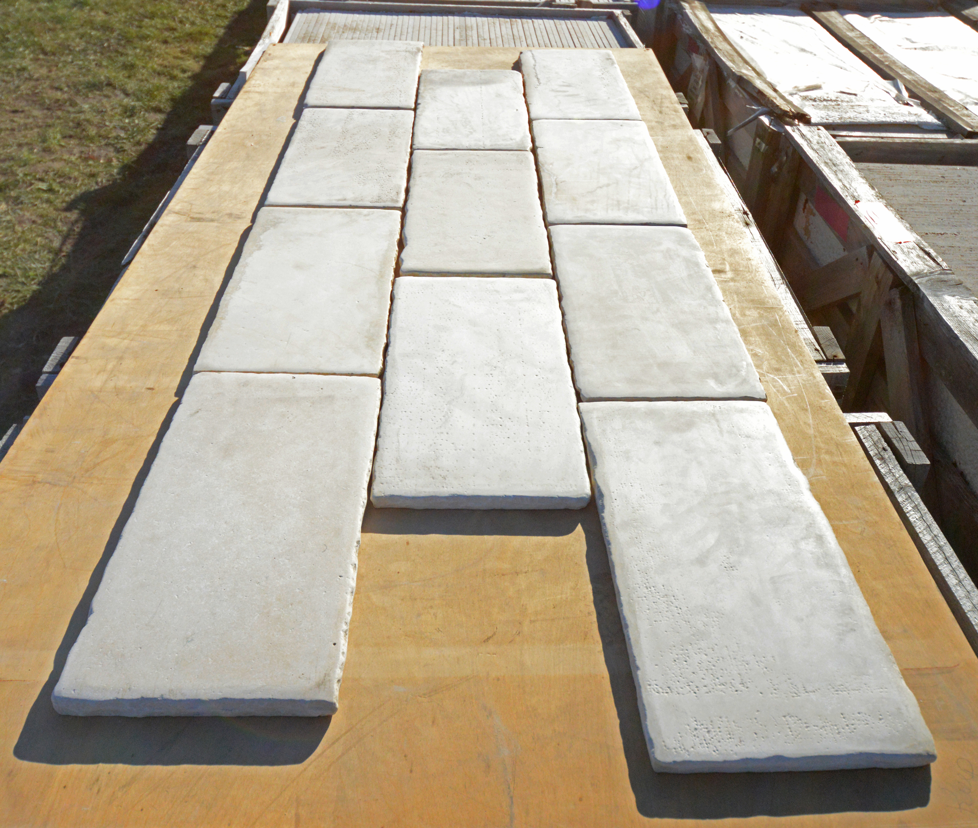 Sevilla Antiqued Paver - Outlet Overstock - Image 4