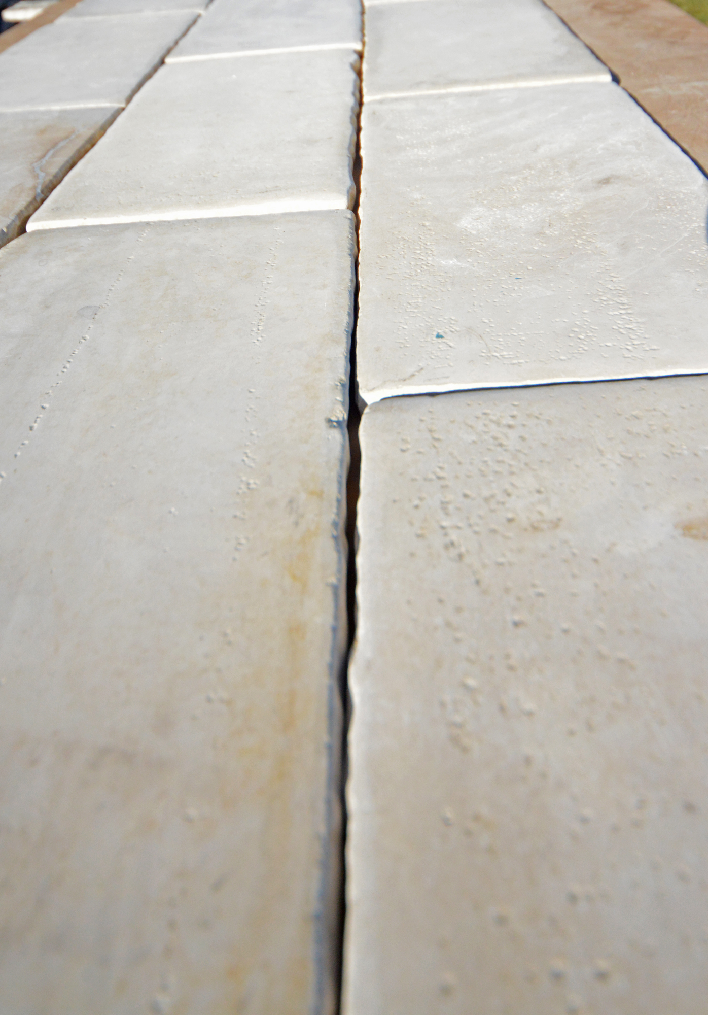 Sevilla Antiqued Paver - Outlet Overstock - Image 8