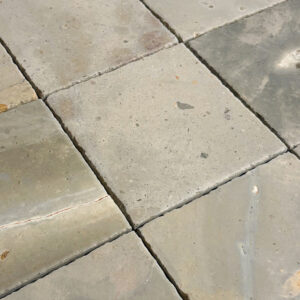 Stella d'Oro Satin Antiqued - Outlet Overstock